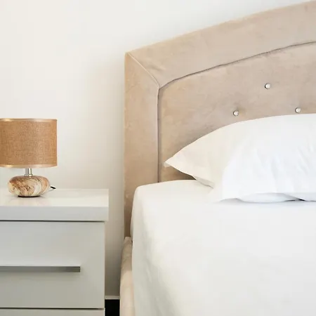 Διαμέρισμα Stayblvd Apartment-free Parking *