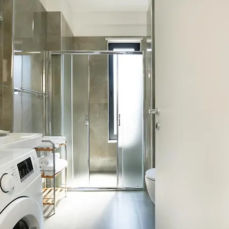 Stayblvd Apartment-free Parking * Τίρανα