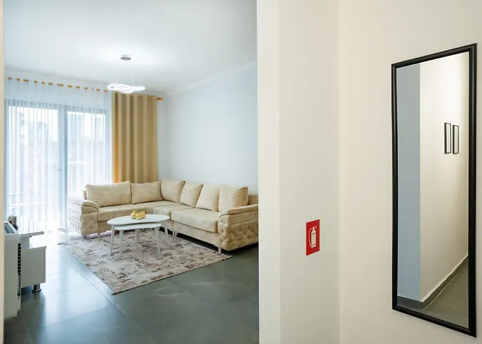 Stayblvd Apartment-free Parking & Balcony Near Center Appartement Tirana