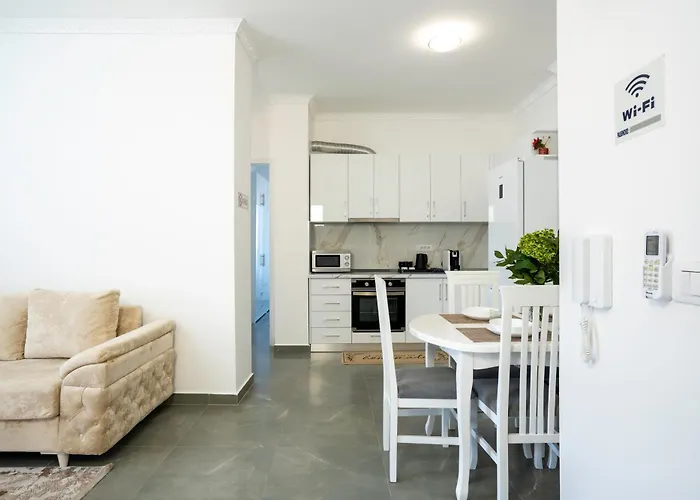 Appartement Stayblvd Apartment-free Parking & Balcony Near Center