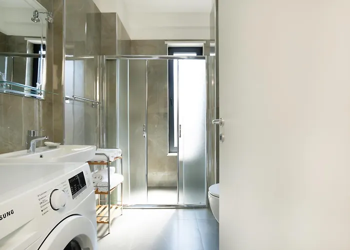Stayblvd Apartment-free Parking & Balcony Near Center * Tirana