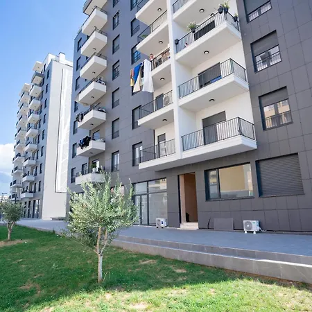 Stayblvd Apartment-free Parking Tirana