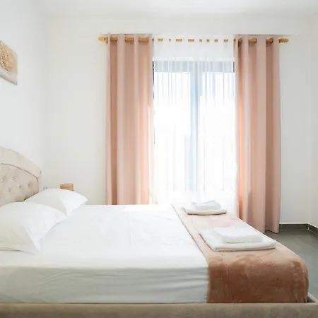 Stayblvd Apartment-free Private Parking Tirana