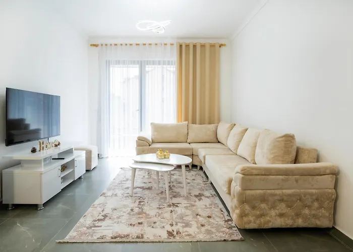 Stayblvd Apartment-free Parking & Balcony Near Center Apartment
