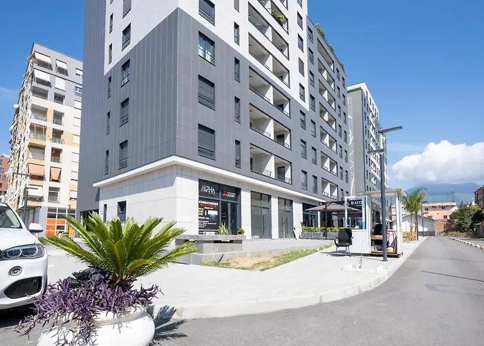 Stayblvd Apartment-free Parking & Balcony Near Center * Tirana